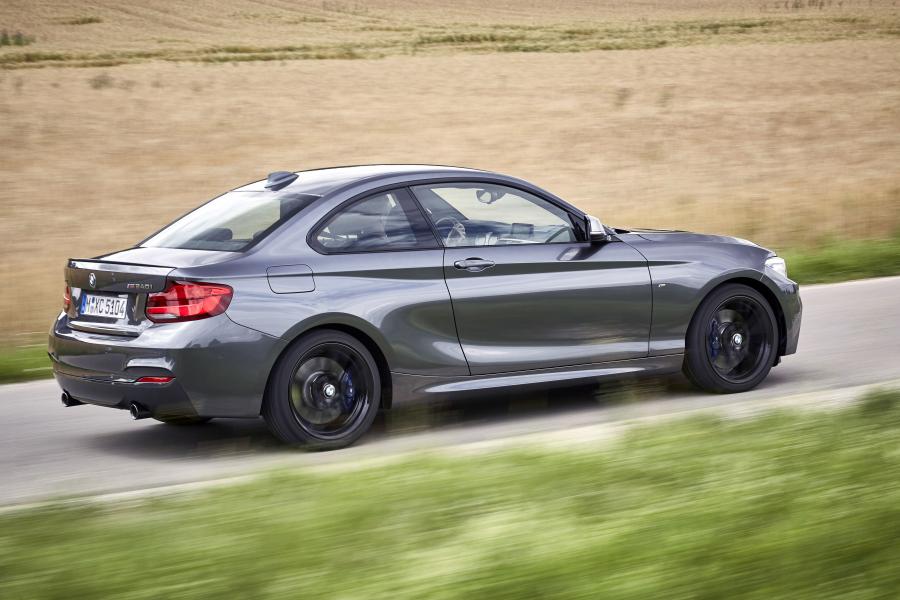  BMW M240i xDrive Coupe 2017 года  (WW) (фото 62 из 116)